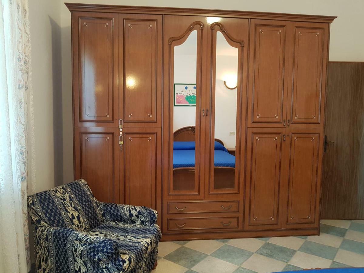 Villetta Su Barrali Orosei Eksteriør bilde